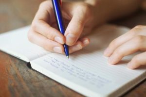 kesalahan dalam menulis teks hortatory exposition