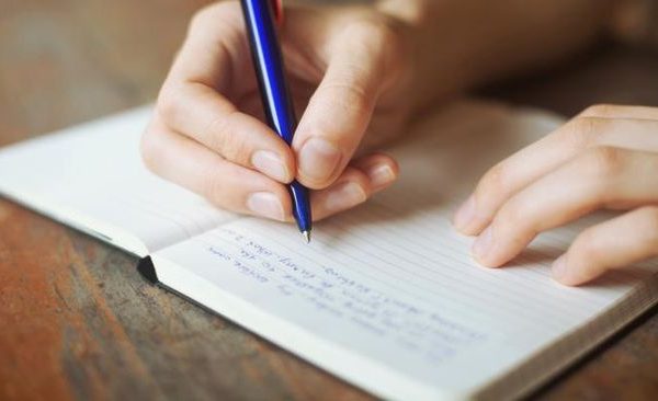 kesalahan dalam menulis teks hortatory exposition